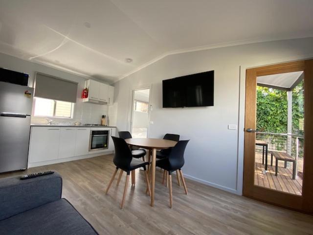 Warrnambool Holiday Village Bagian luar foto