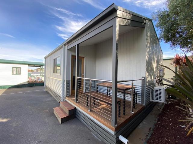 Warrnambool Holiday Village Bagian luar foto