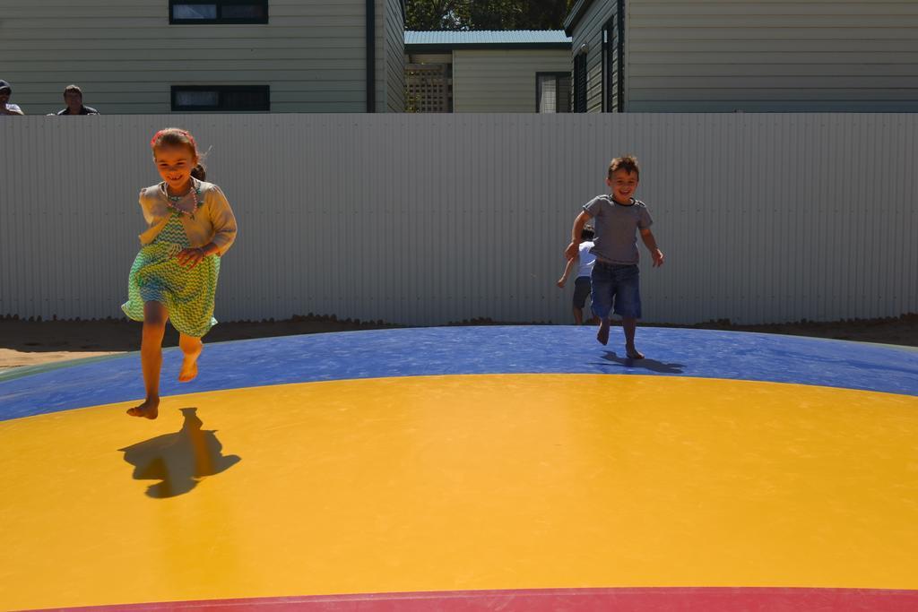 Warrnambool Holiday Village Bagian luar foto
